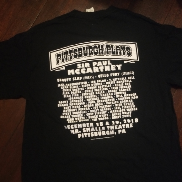 PAUL MCCARTNEY CONCERT TRIBUTE T-SHIRT - Medium / Pittsburgh Plays Band Rock tee - Picture 10 of 11